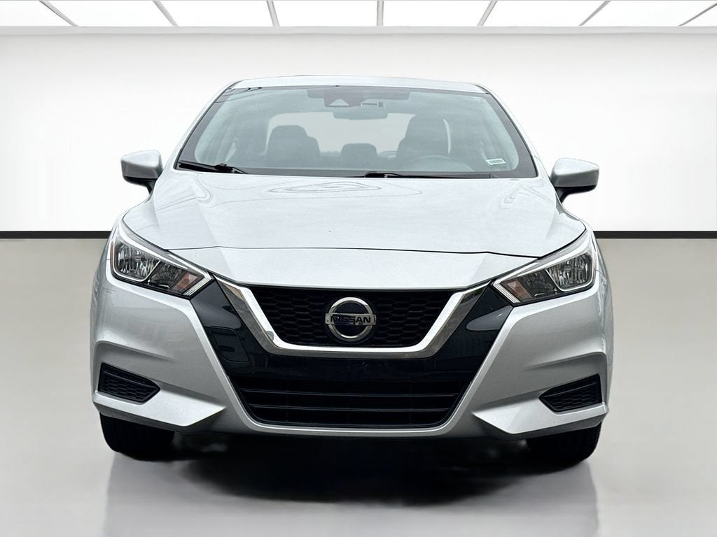 2022 Nissan Versa — side profile view