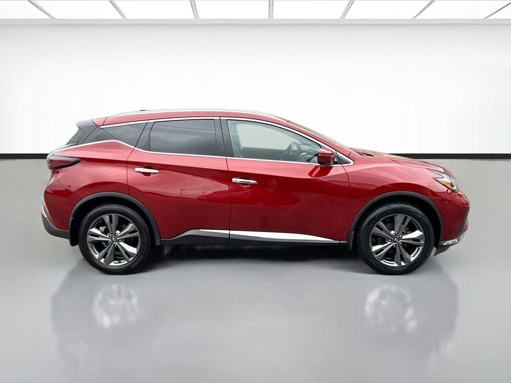 2023 Nissan Murano — detail view