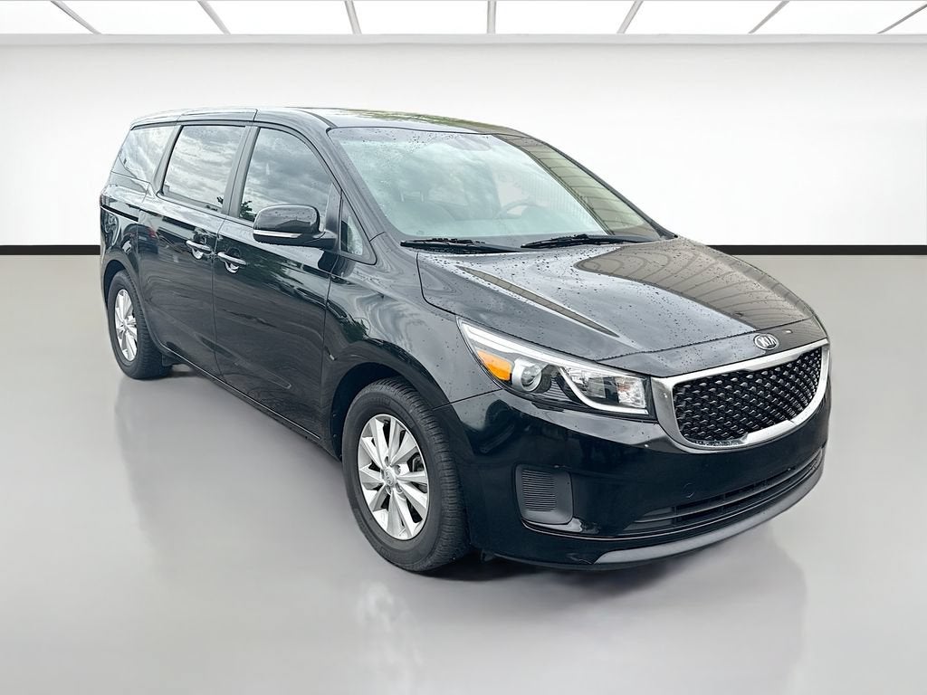 2018 Kia Sedona — interior view