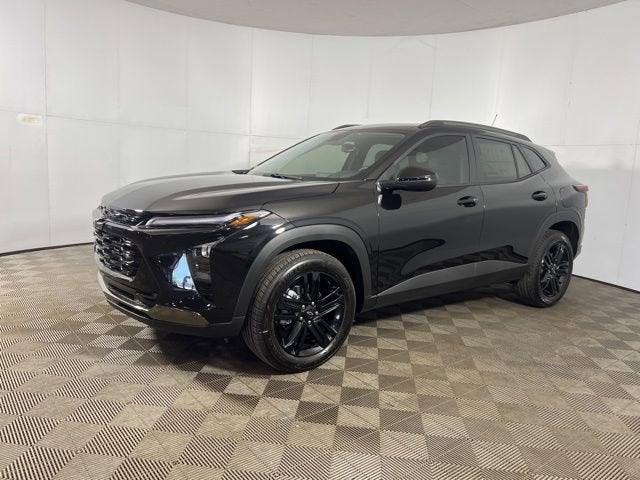 2026 Chevrolet Trax ACTIV in Mosaic Black Metallic — front three-quarter view