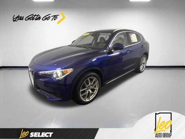2018 Alfa Romeo Stelvio Ti AWD in Blue — front three-quarter view