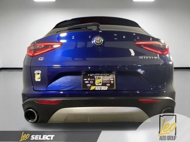2018 Alfa Romeo Stelvio — interior view