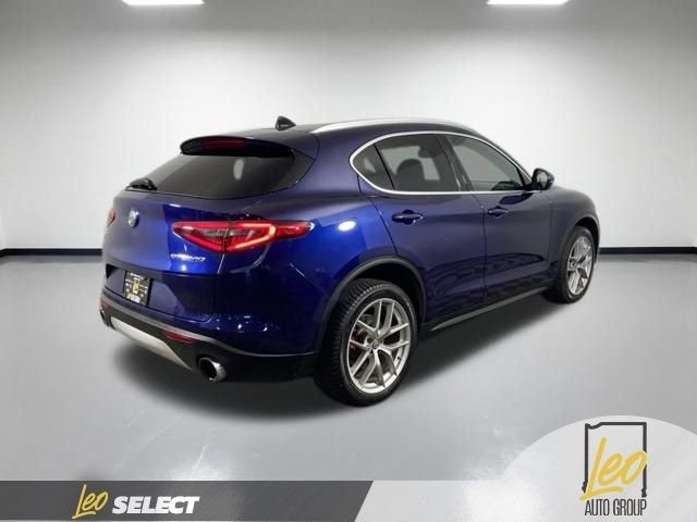 2018 Alfa Romeo Stelvio — detail view