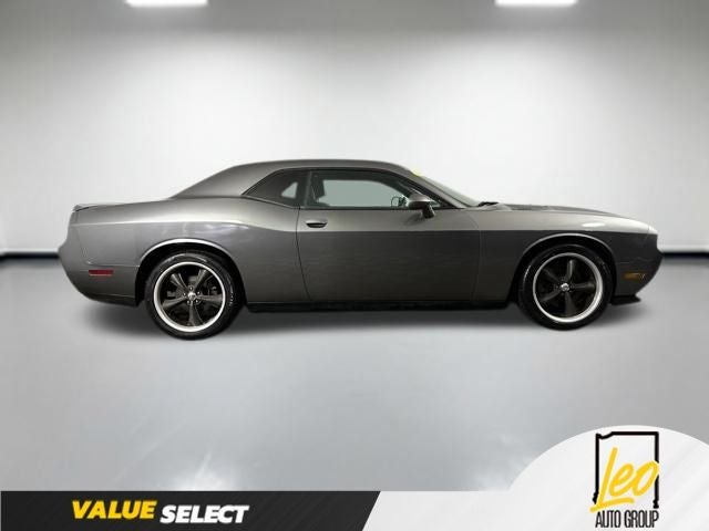 2012 Dodge Challenger — detail view