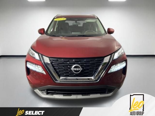 2023 Nissan Rogue — side profile view