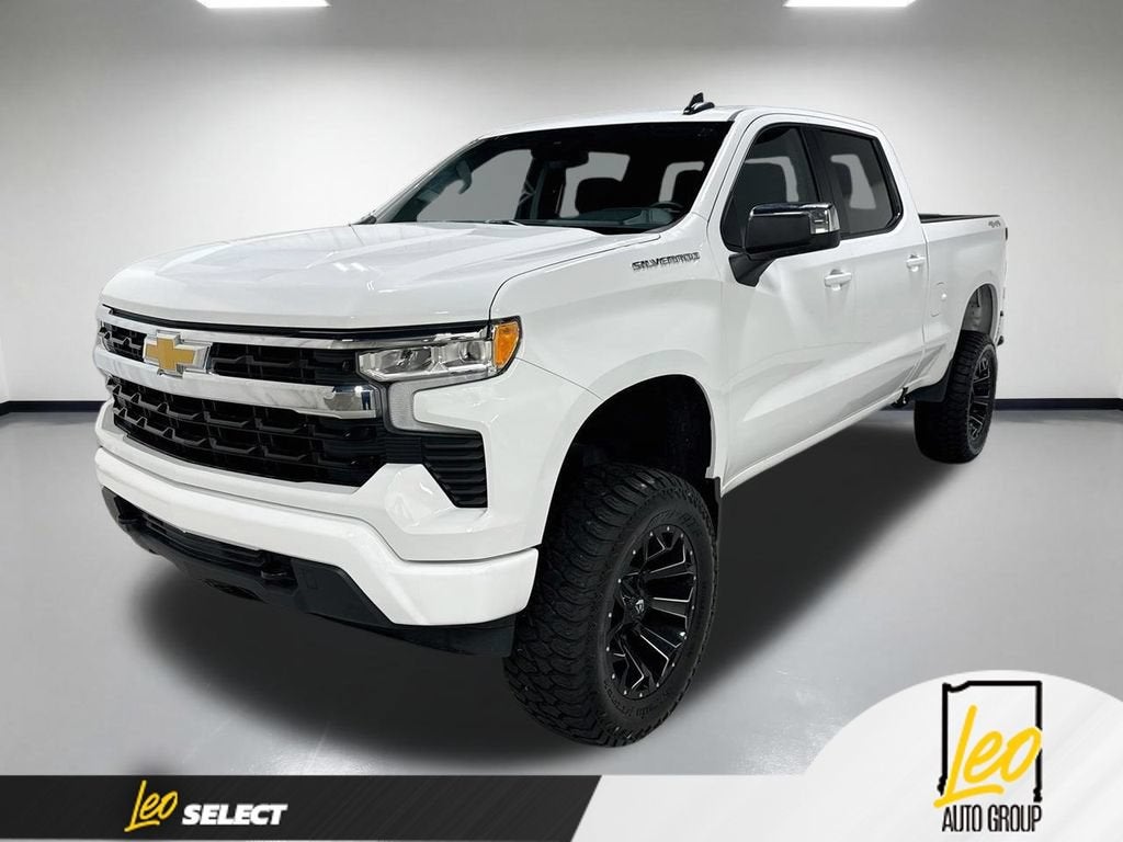 2025 Chevrolet Silverado 1500 LT in Summit White — front three-quarter view
