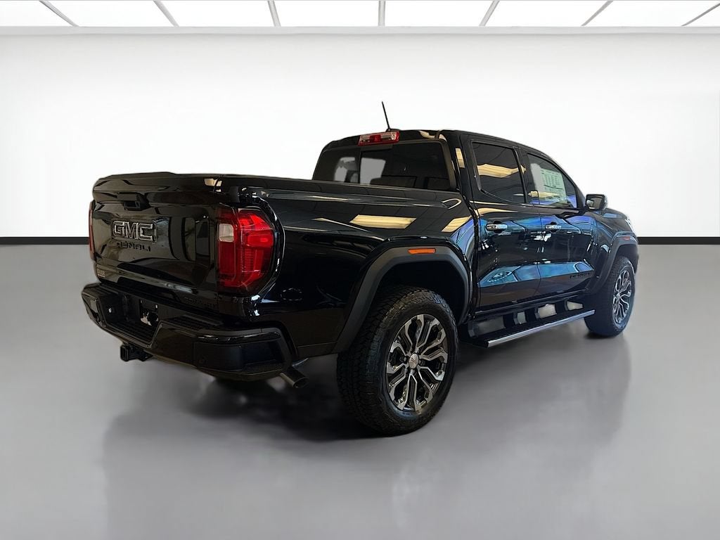 2026 GMC Canyon — detail view