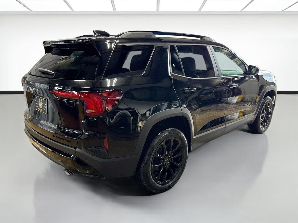 2027 GMC Terrain — detail view